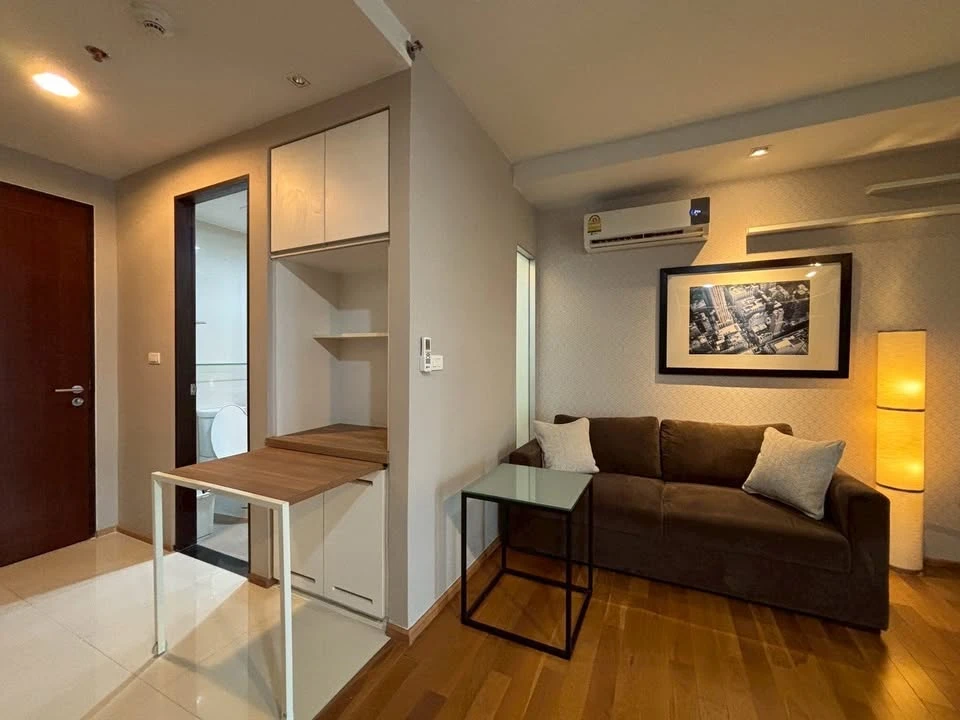 For rent: The Line Phahonyothin Park, high floor, ready to move in, fully furnished, spacious room, comfortable to live in, reserve now.