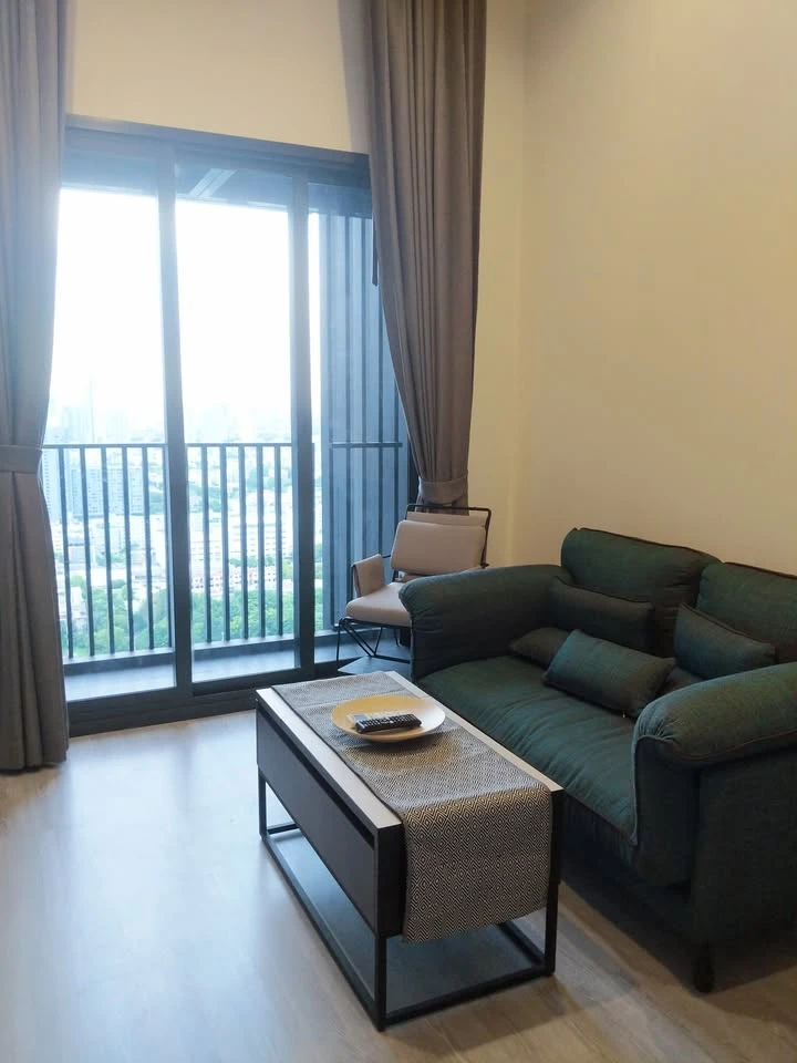For rent: The Line Sukhumvit 101, a nice room, good location, fully furnished and equipped. Don't miss it!