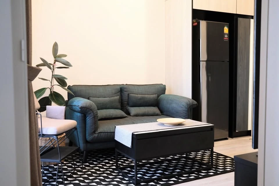 For rent: The Line Sukhumvit 101, a nice room, good location, fully furnished and equipped. Don't miss it!