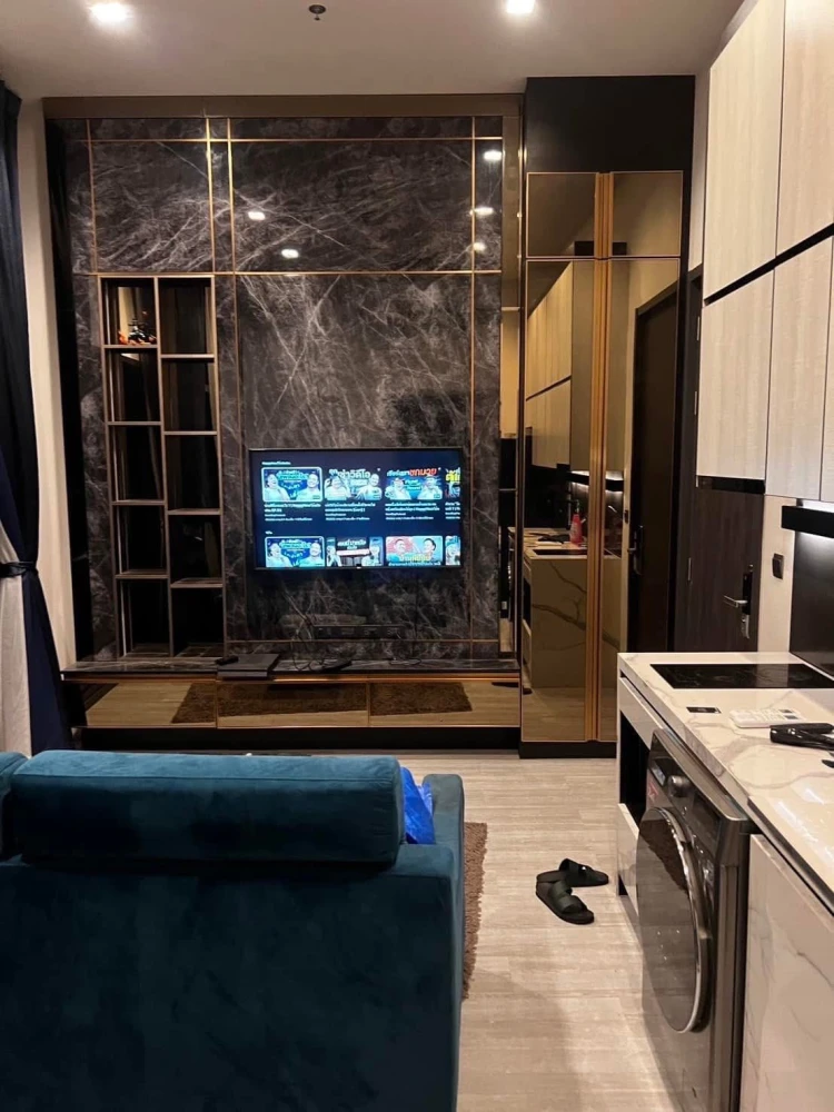 For rent: The Line Sukhumvit 101, a beautifully decorated room with superb built-in furniture and a beautiful view from a high floor. Don't miss it!