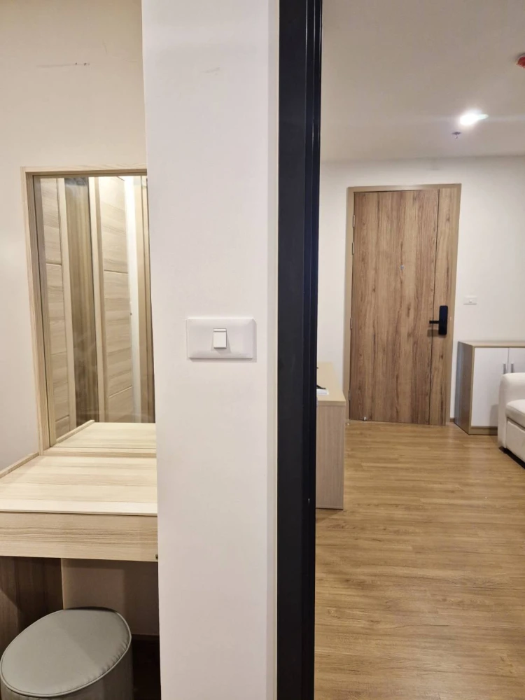 For rent: The Line Vibe, 37 sq.m., unobstructed view, spacious living area, high floor (26th floor). Don't miss out!
