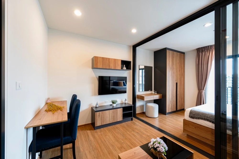 For rent: The Line Vibe, 20th floor, fully furnished unit. Very comfortable and ready to move in. Book now! Don't miss out!