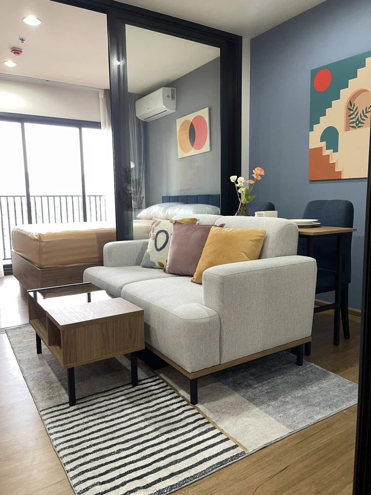 For rent: The Line Vibe, 22nd floor, great view, good ventilation, well-divided rooms, fully furnished & equipped with appliances. Ready to move in.