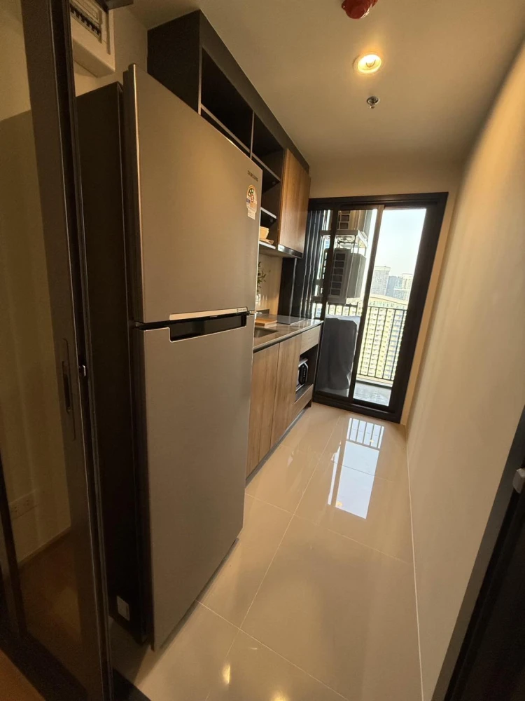 For rent: The Line Vibe, 25th floor, plenty of usable space, fully furnished, ready to move in.