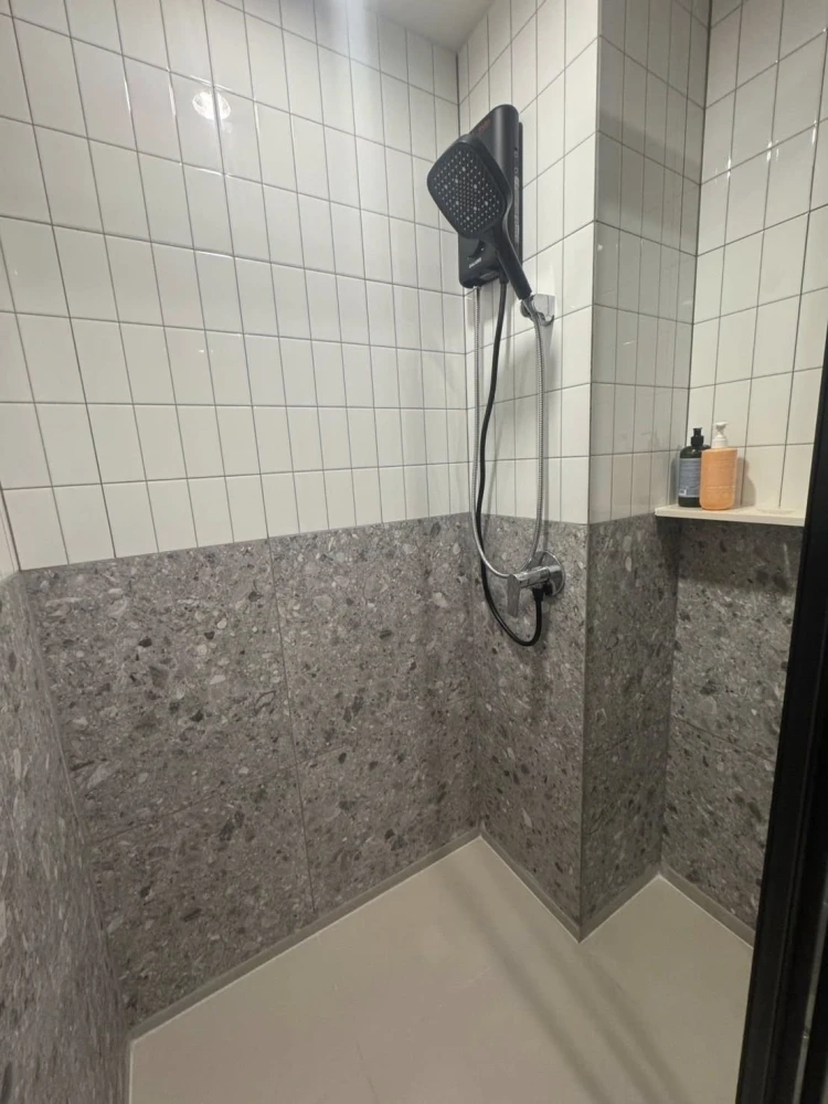 For rent: The Line Vibe, a lovely unit on the 9th floor, fully furnished with a coordinated decor. What are you waiting for?