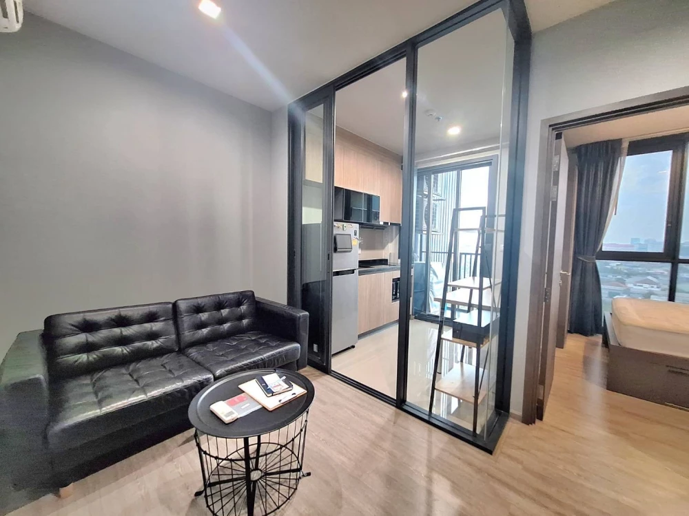 For rent: The Line Wongsawang, 1 bedroom, 1 bathroom, fully furnished, just bring your bags and move in. images