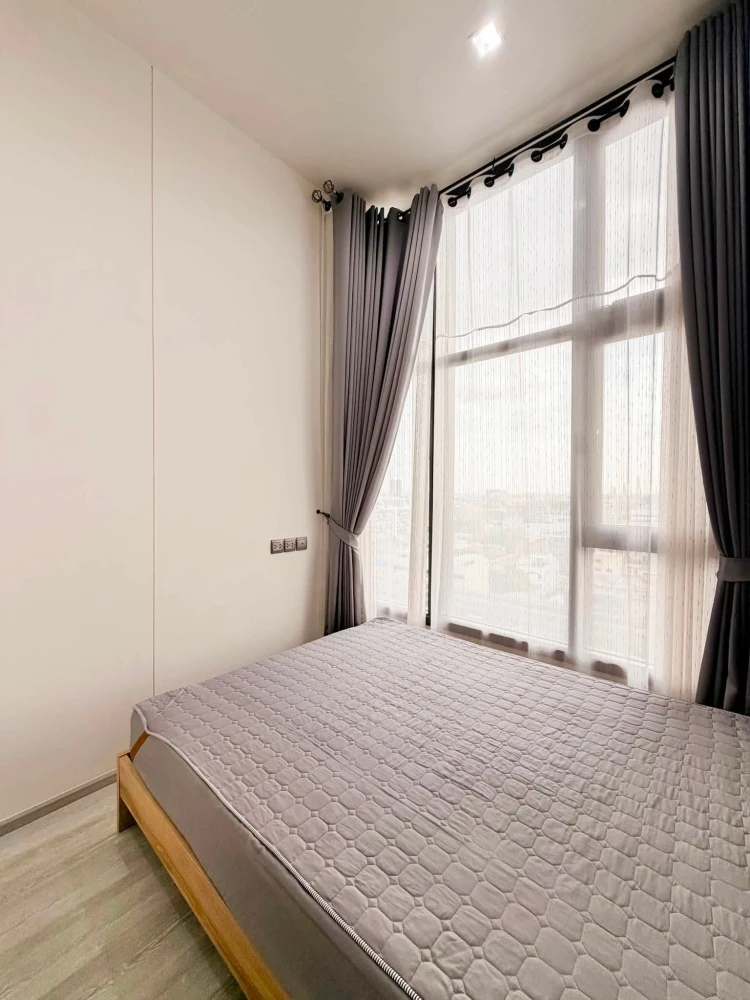 For rent: The Line Sukhumvit 101. A lovely unit on the 9th floor – a great height and price. Convenient and fully equipped. Book now before you miss t