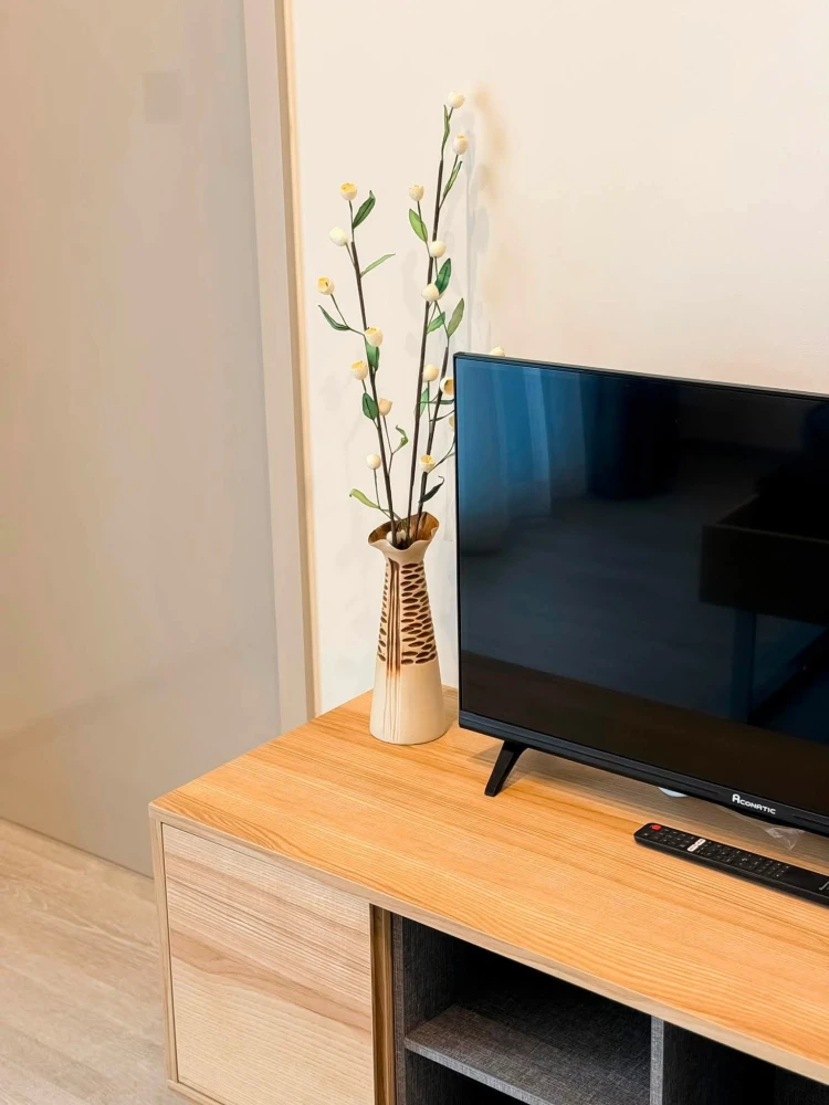 For rent: The Line Sukhumvit 101. A lovely unit on the 9th floor – a great height and price. Convenient and fully equipped. Book now before you miss t