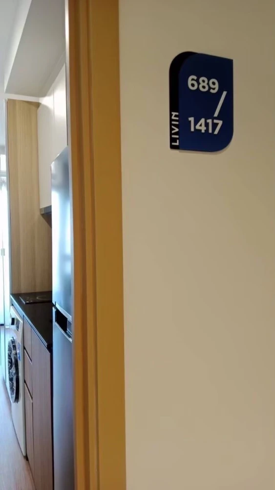 For rent: The Livin Phetkasem 37, high floor unit, comfortable living, fully furnished. Book now!