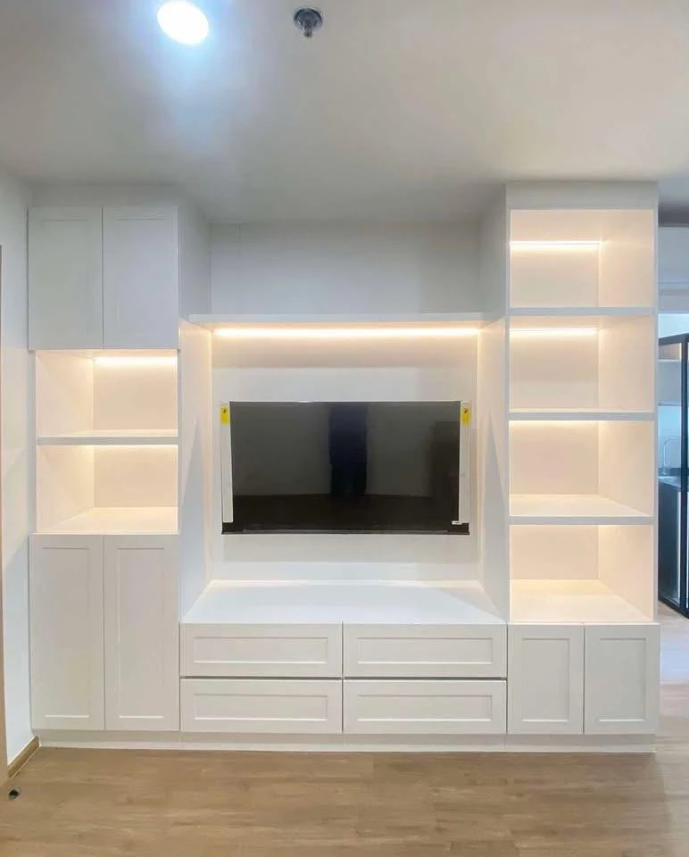 For rent: The Livin Phetkasem 37, room ready to move in, fully furnished, electrical appliances ready, hurry and reserve now.