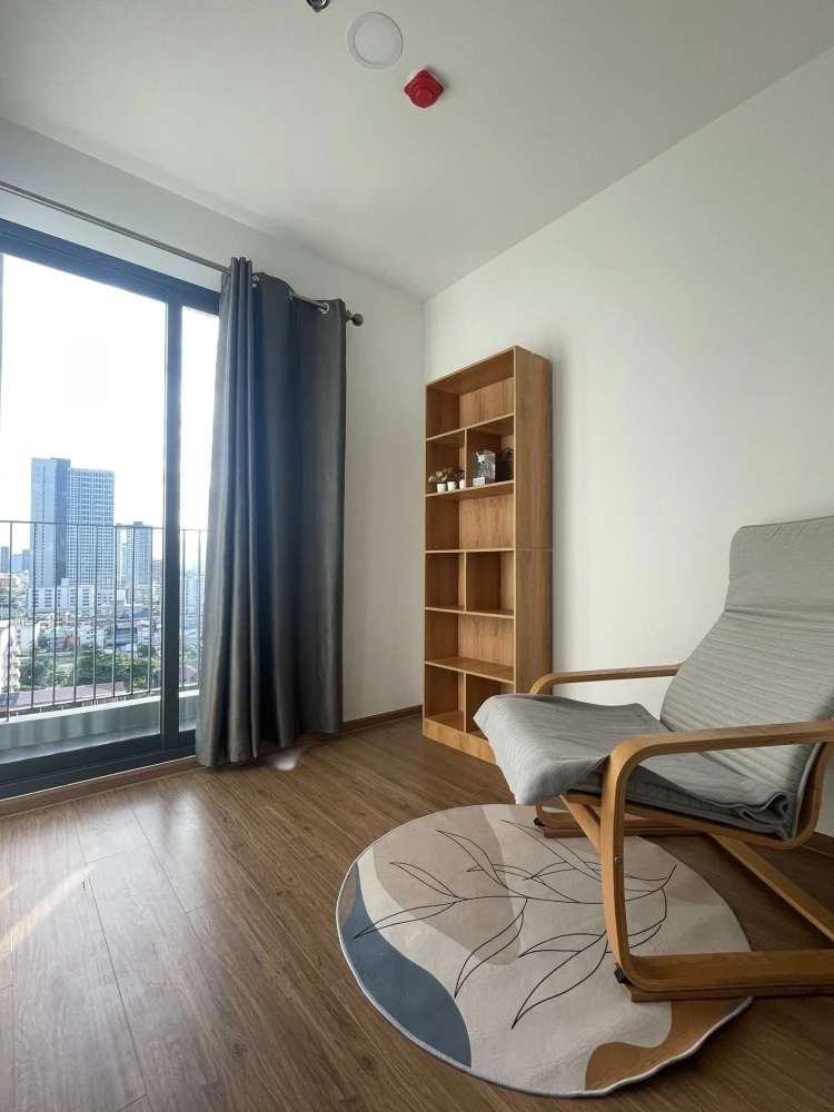 For rent: The Livin Ramkhamhaeng, ready to move in, furnished, book now, don't miss out++