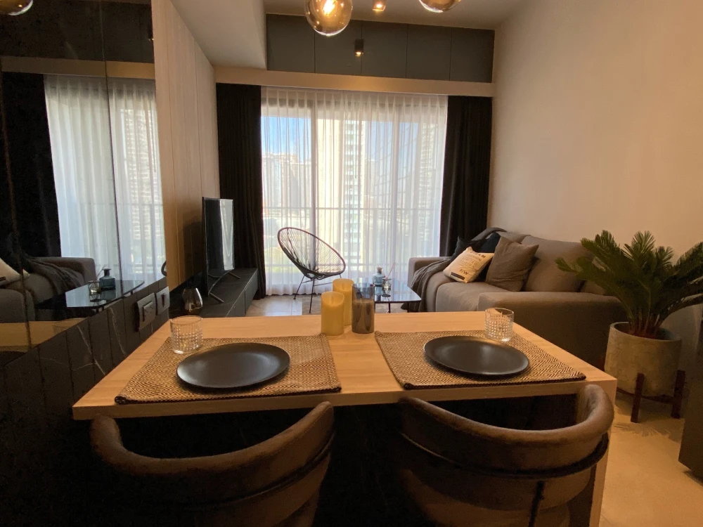 ให้เช่า The Lofts Asoke ตกแต่งแบบพรีเมี่ยมโมเดิร์น&ศิลปะร่วมสมัย มาจองเลยจ้า อย่าพลาด