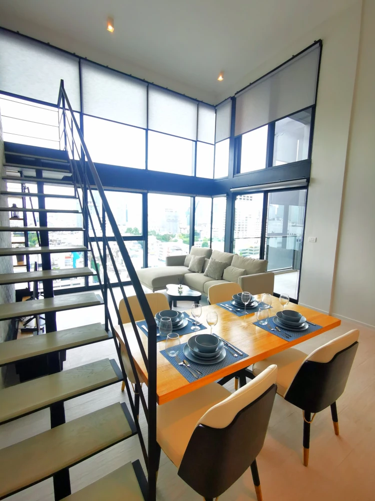 For rent: The Lofts Silom, high floor, fully furnished, reserve now!