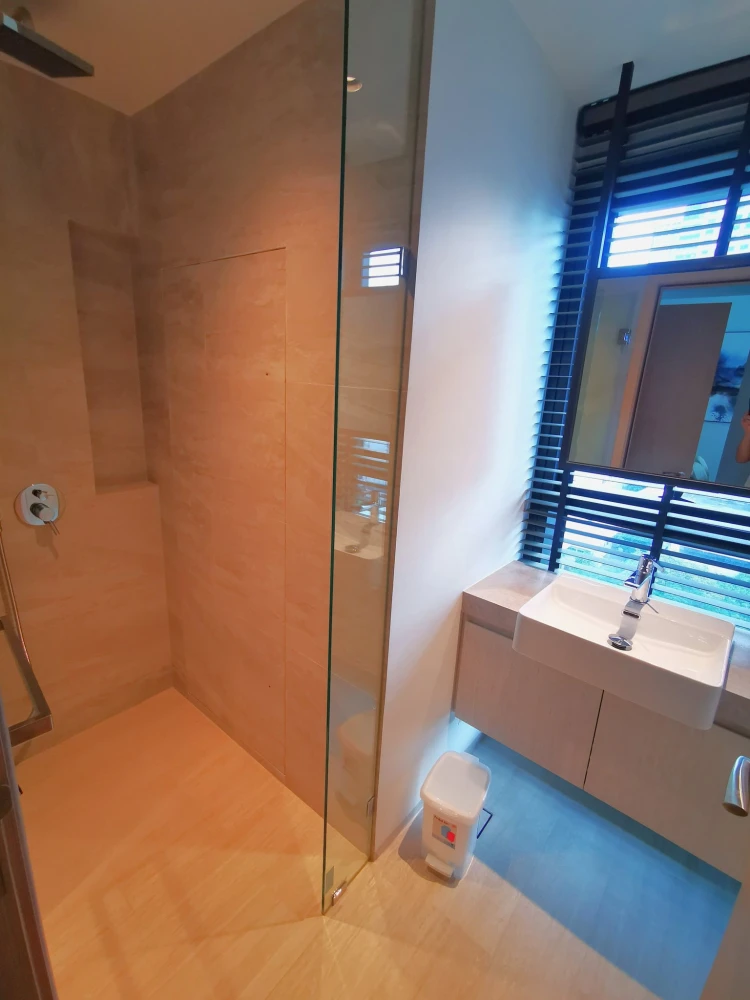 For rent: The Lofts Silom, high floor, fully furnished, reserve now!
