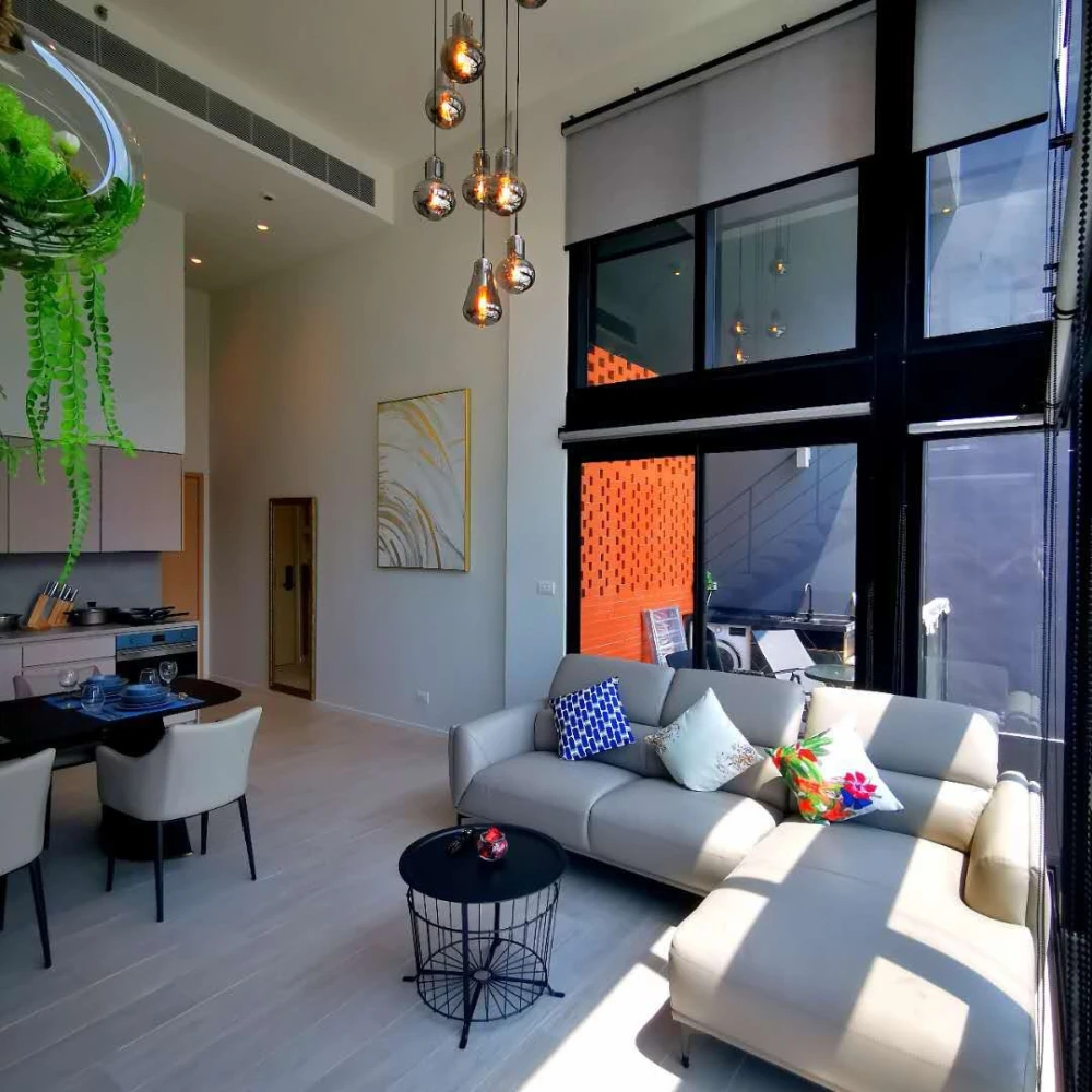 The Lofts Silom for rent, duplex room with 2 bedrooms, full facilities, hurry and reserve now!