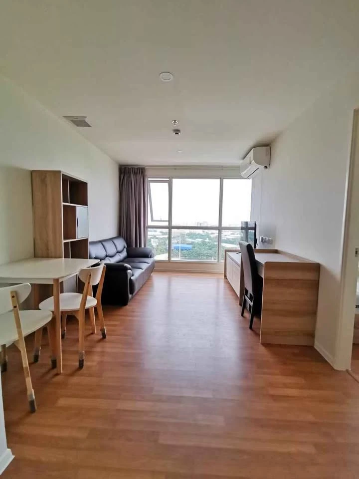 For rent: The LPN Selected Kaset-Ngamwongwan, large corner room, 35 sq m, 19th floor, book now, don't delay.