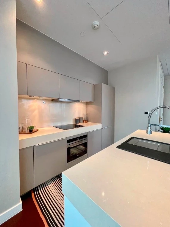 For rent: The MARQUE Sukhumvit. Experience luxurious living with fully furnished premium furniture. Book now!