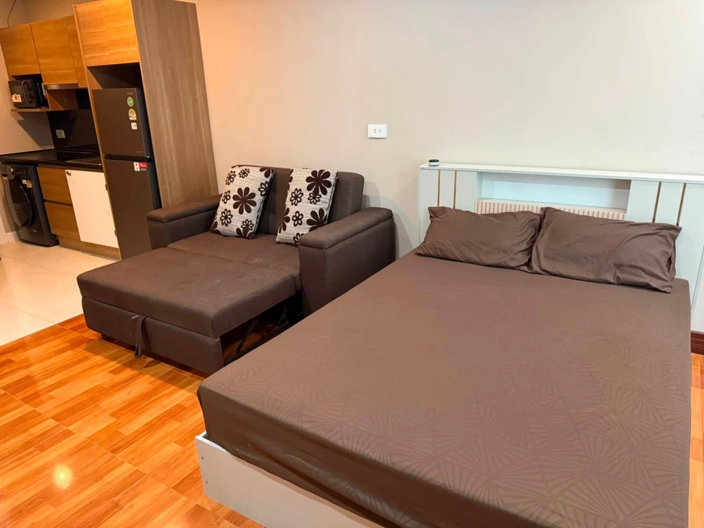 For rent: The Metropolis, 1 bedroom, 1 bathroom, fully furnished. Don't just look, book it! images