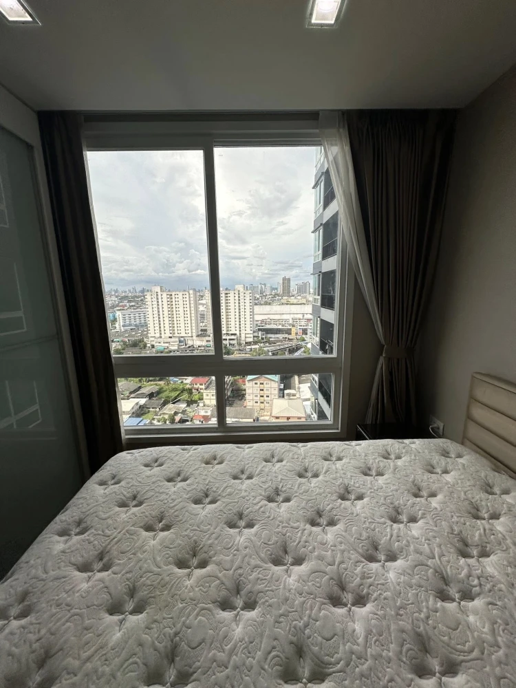 For rent: The Metropolis, 18th floor, spacious room, comfortable living, fully furnished, reserve now, don't miss out!