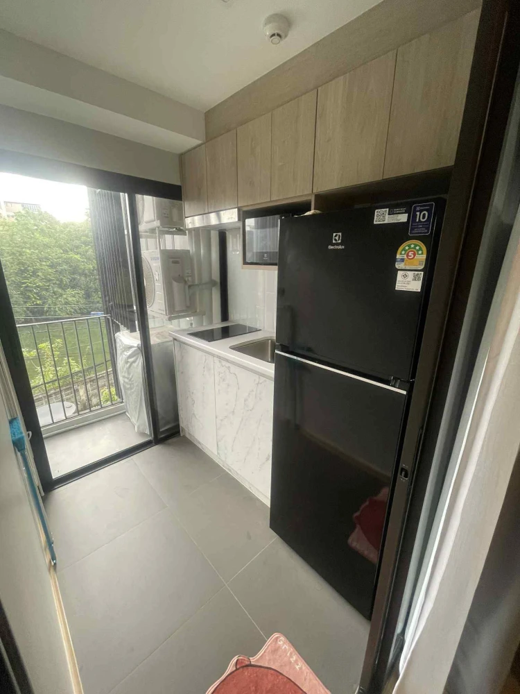 For rent: The Moment Ratchada 19, 1 bedroom, 1 bathroom, fully furnished. If you're looking for a great deal, hurry and reserve now!