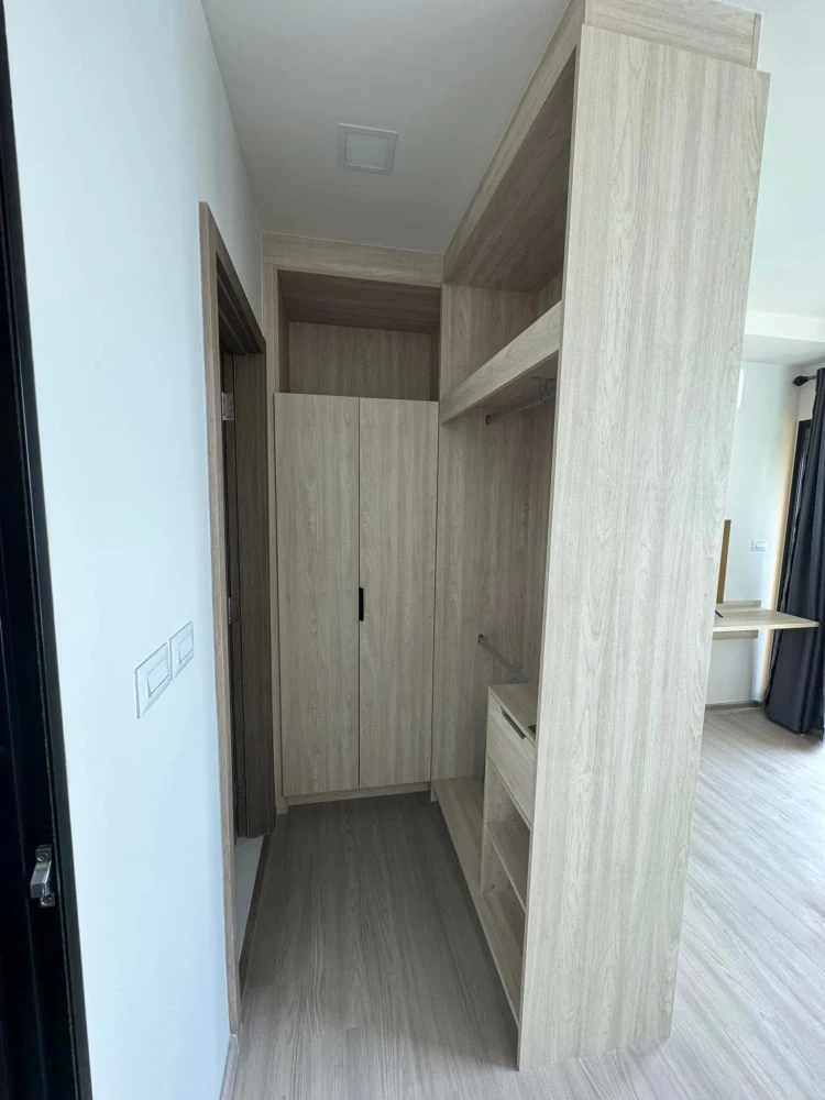 For rent: The Muve Bangkhae, a lovely room with complete furniture and appliances. Just bring your bags and move in!