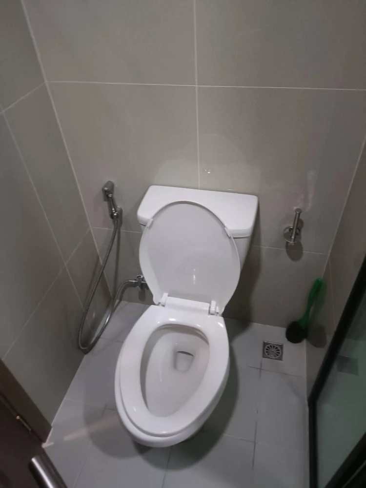 For rent: The Muve Kaset, 1 bedroom, 1 bathroom. Great location, convenient transportation, fully furnished. Book now!