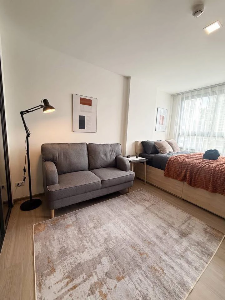 For rent: The Muve Pradipat, 1 bedroom, 1 bathroom, decorated in a cool theme, good location, fully furnished, reserve now!