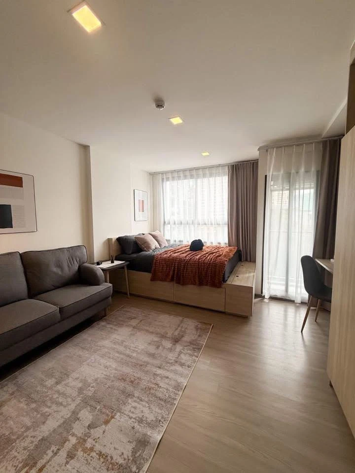 For rent: The Muve Pradipat, 1 bedroom, 1 bathroom, decorated in a cool theme, good location, fully furnished, reserve now!
