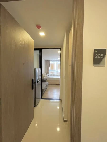For rent: The Muve Ram 22, a nice room with washing machine and complete furniture at a great price. Book now.