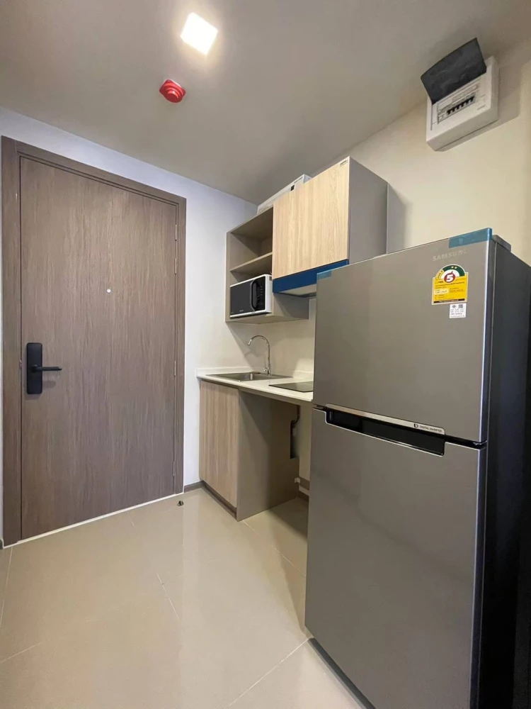 For rent: The Muve Ram 22, a nice room with washing machine and complete furniture at a great price. Book now.