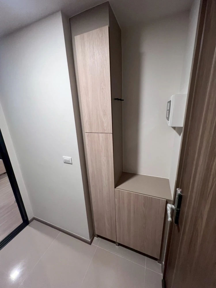 For rent: The Muve Sukhumvit 107, a nice room, fully furnished, appliances included, reasonable price. Come reserve now before you miss your chance.