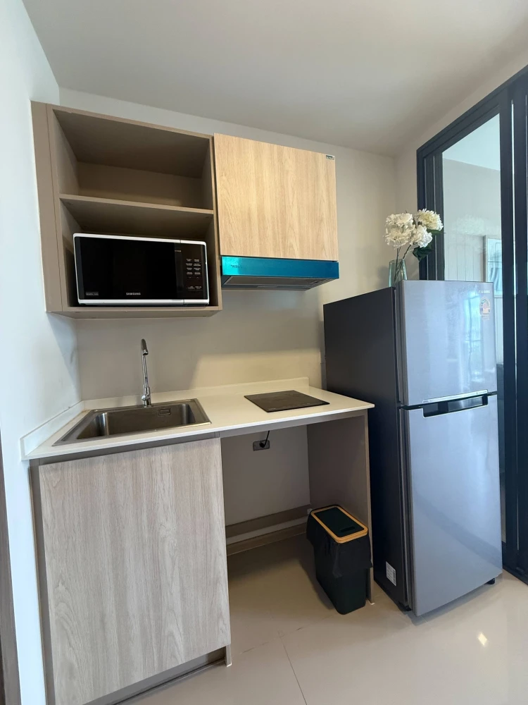 For rent: THE MUVE Bangna. Nice room, fully furnished with appliances. Just bring your belongings and move in! You don't want to miss this opportunity