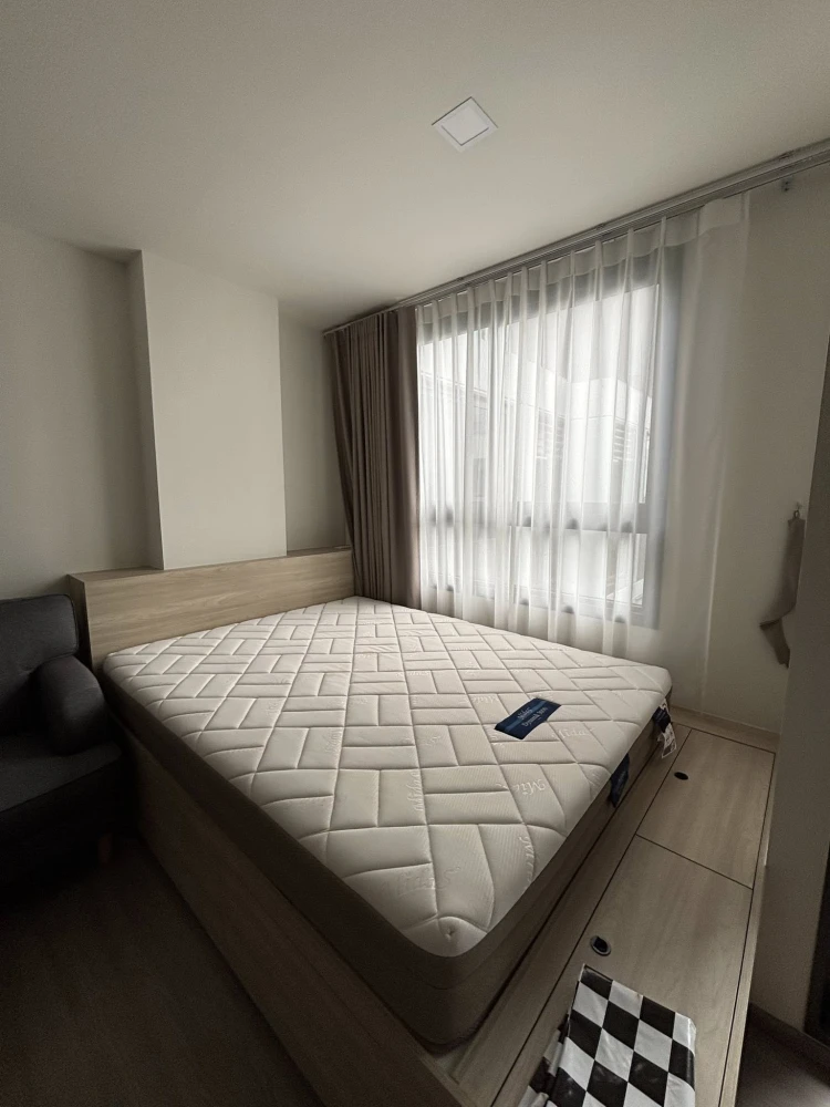 For rent: The MUVE Pradipat, 8th floor, 23 sq m, fully furnished. Just bring your belongings and move in.