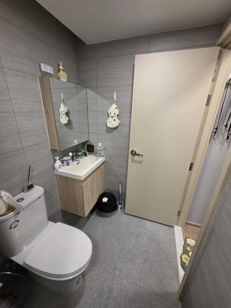 For rent: The Nest Chula Samyan, 1 bedroom, 1 bathroom, in a prime location with complete amenities. Book now!