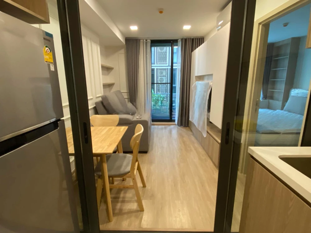 For rent: The Nest Chula Samyan, 4th floor, beautifully decorated with quality furniture, garden view + swimming pool. With a good deal like this, wha