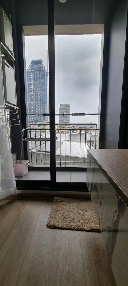 For rent: The Nest Chula Samyan, 6th floor, fully furnished, very livable. Book now! Don't miss out!