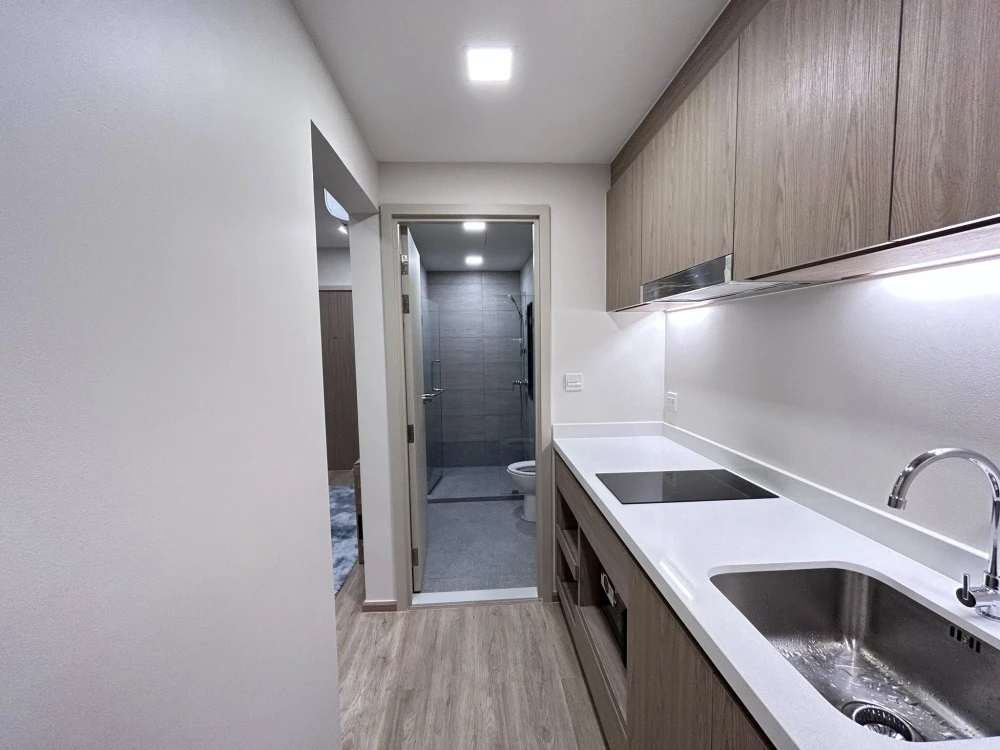 For rent: The Nest Chula Samyan, a lovely room on the 8th floor in a great location. Fully furnished, just bring your bags and move in!