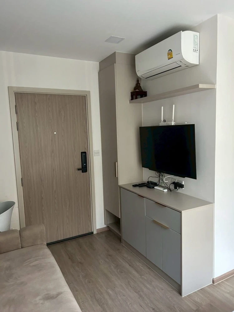 For rent: The Nest Chula Samyan, studio room, 7th floor, decorated in a theme, fully furnished. Reserve now!