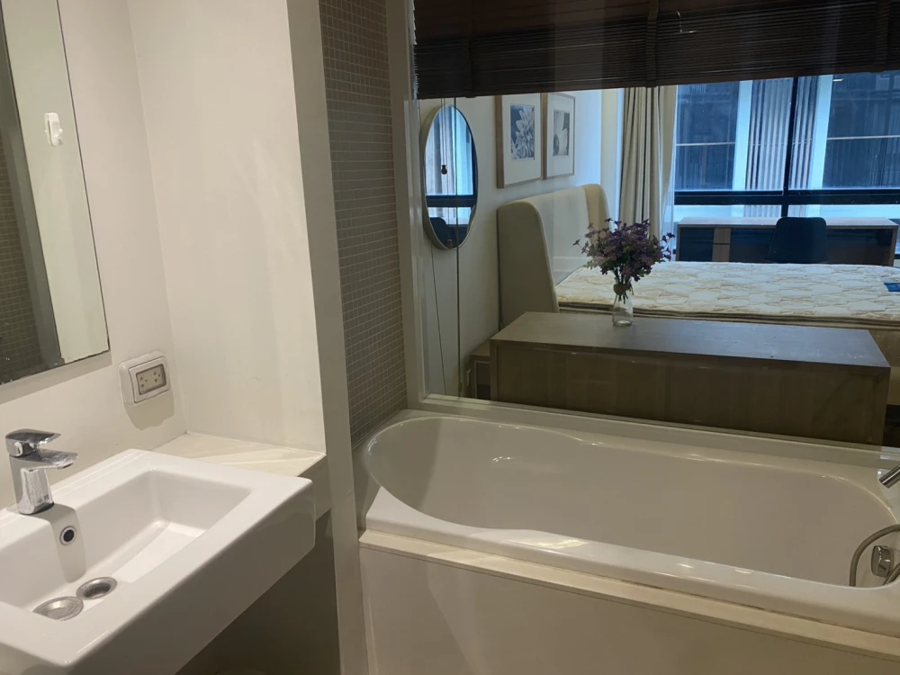For rent: The Nest Ploenchit, 5th floor, city view, fully furnished, reserve now, hurry!