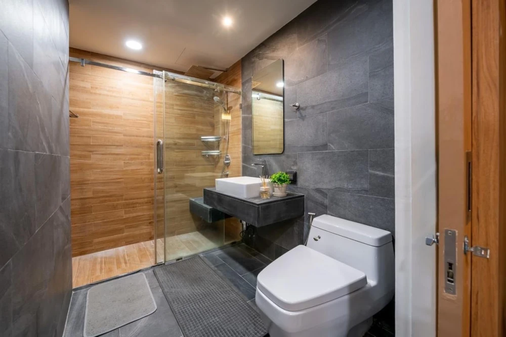 Spacious and comfortable rooms for rent at The Nest Ploenchit, fully furnished. Book now!