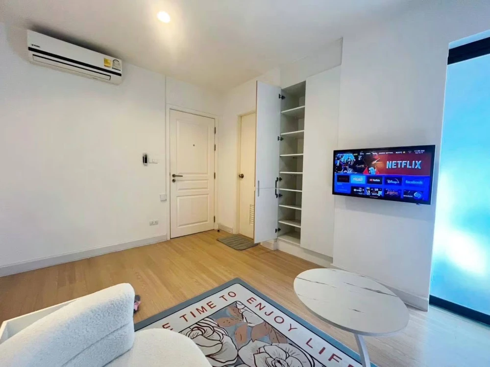 ให้เช่า The Nest Sukhumvit 22 1 ห้องนอน 1 ห้องน้ำ เฟอร์นิเจอร์ครบครัน หิ้วกระเป๋าเข้าอยู่ได้เลยจ้า