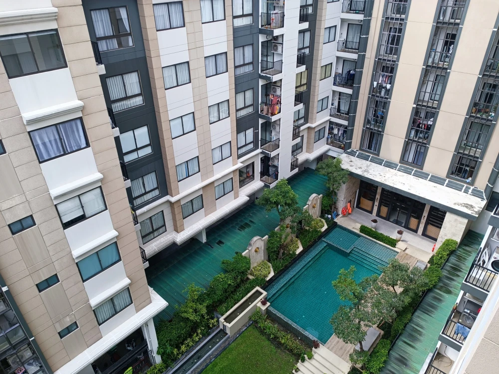 For rent: The Nest Sukhumvit 22, empty room, 8th floor, spacious room, airy, comfortable, book now, don't miss out.