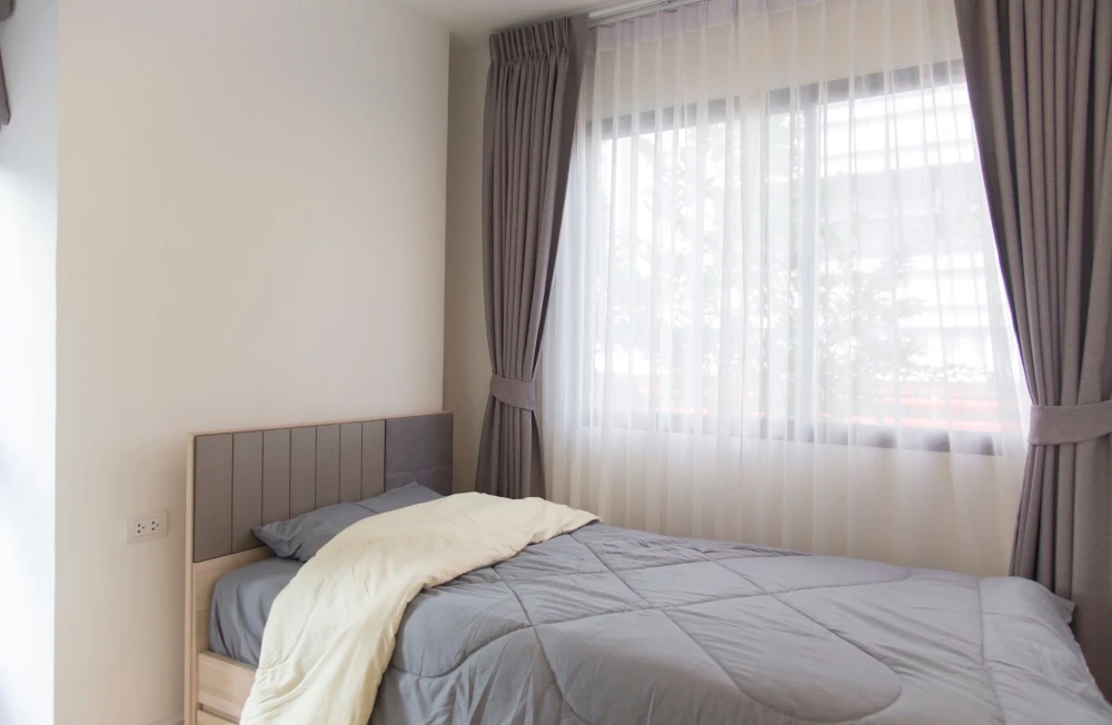 For rent: The Nest Sukhumvit 22, 2 bedrooms, 2 bathrooms. Spacious and comfortable living area. Book now!