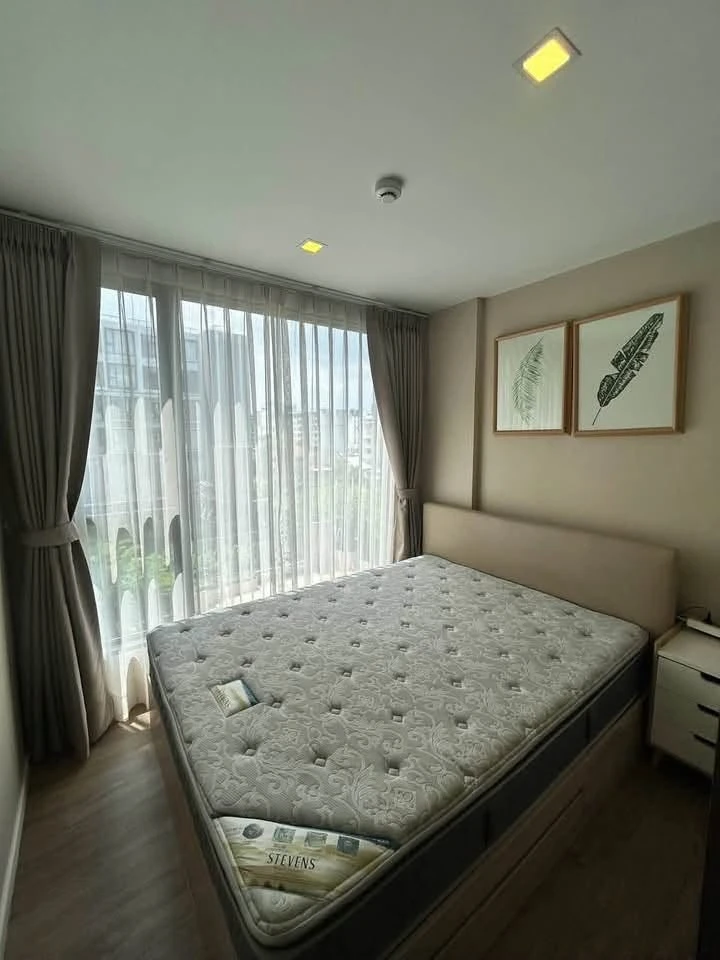 Premium 1 Bedroom unit for rent at The Nest Sukhumvit 64 Phase 2. Pool view from bedroom and balcony. Reservation required.