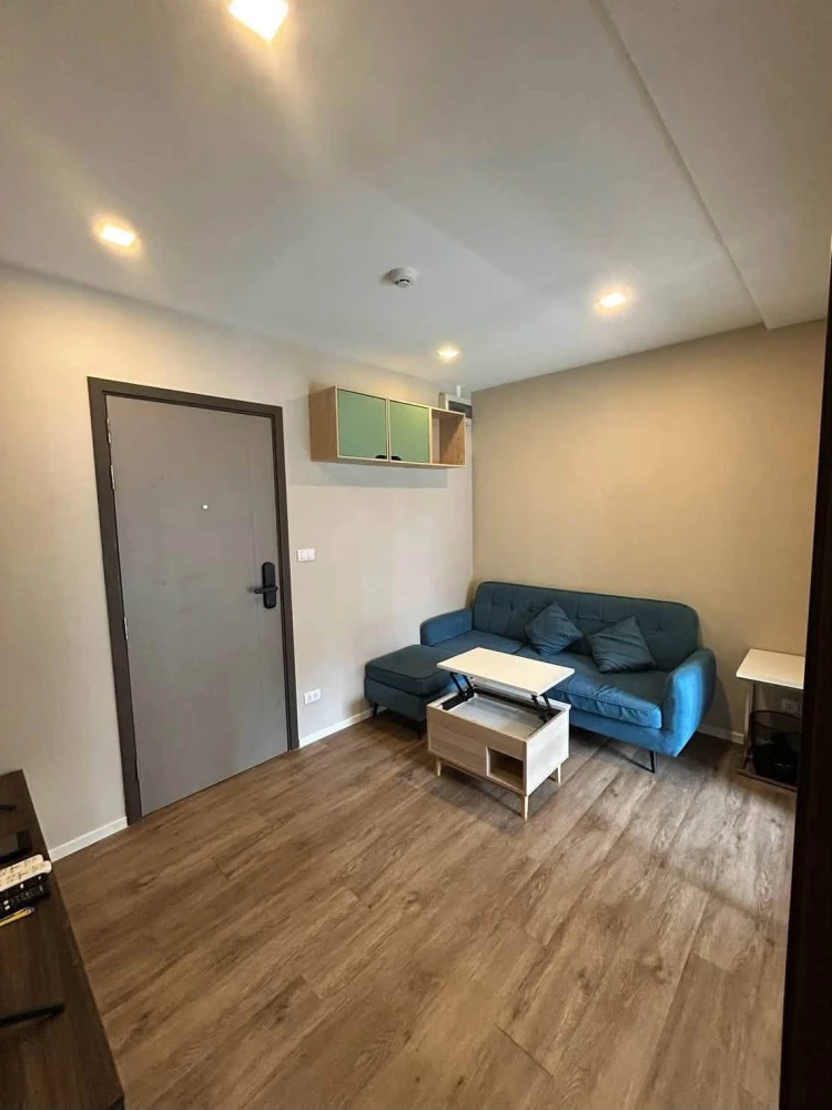 Premium 1 Bedroom unit for rent at The Nest Sukhumvit 64 Phase 2. Pool view from bedroom and balcony. Reservation required.