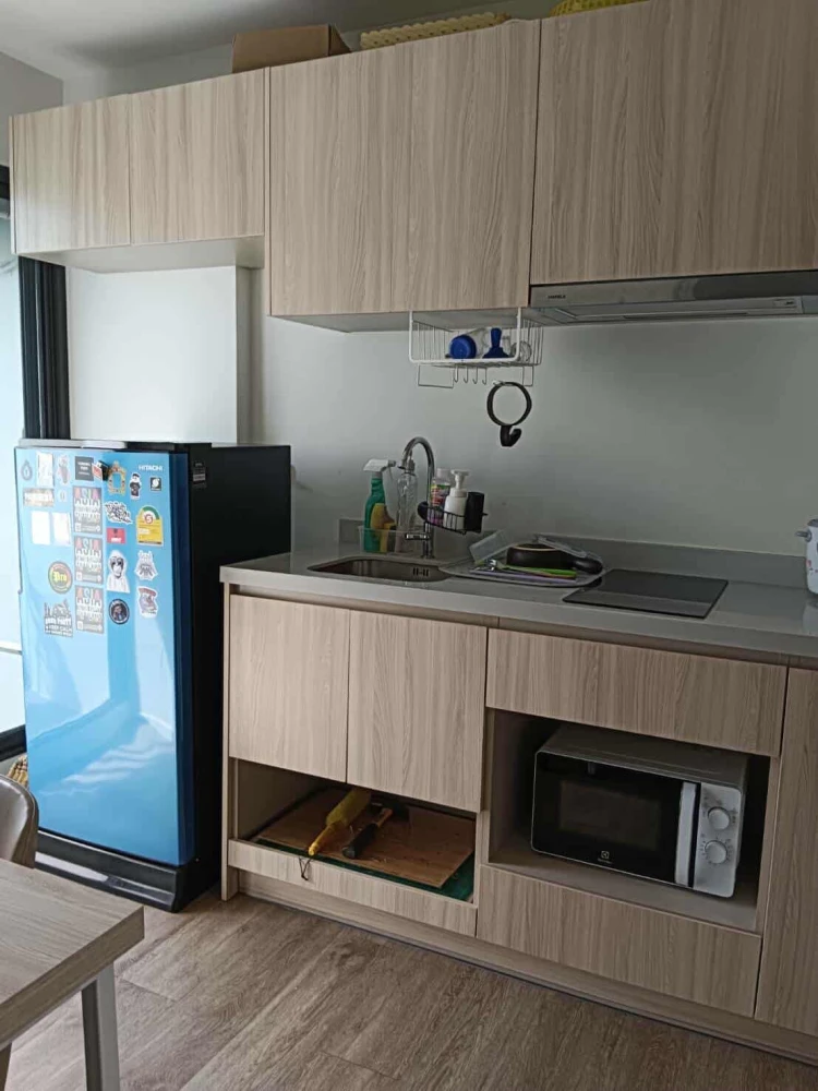 For rent: The Nest Sukhumvit 64, a nice room on the 4th floor, fully furnished and equipped with appliances. Hurry and reserve now!