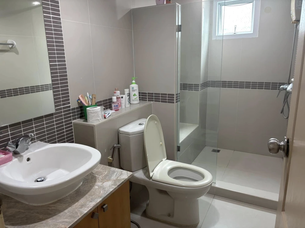 For rent: The Next Lat Phrao 44, large room with open space, fully furnished, book now before it's gone.