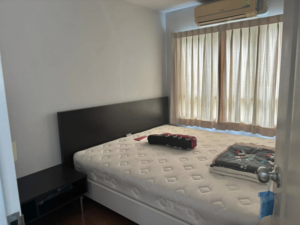 For rent: The Next Lat Phrao 44, large room with open space, fully furnished, book now before it's gone.