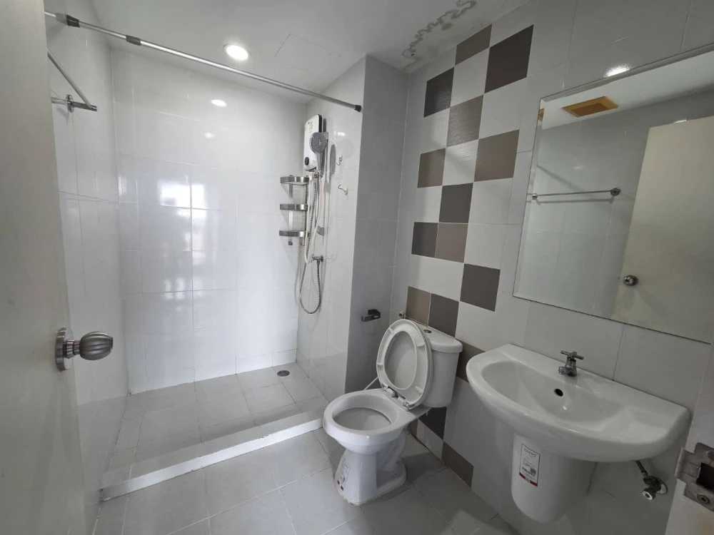 For rent: The Niche ID Rama 2, 1 bedroom, 1 bathroom, 8th floor. Fully furnished. Book now!