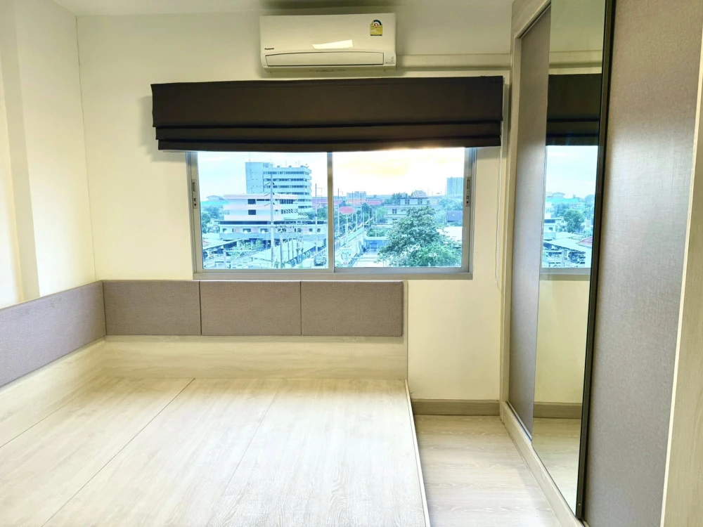 For rent: The Niche ID Rama 2, 1 bedroom, 1 bathroom, complete with amenities and common areas. Hurry and reserve now!